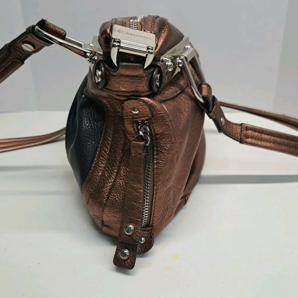 B Makowsky Leather Black Bronze Shoulder Bag - Picture 6 of 12